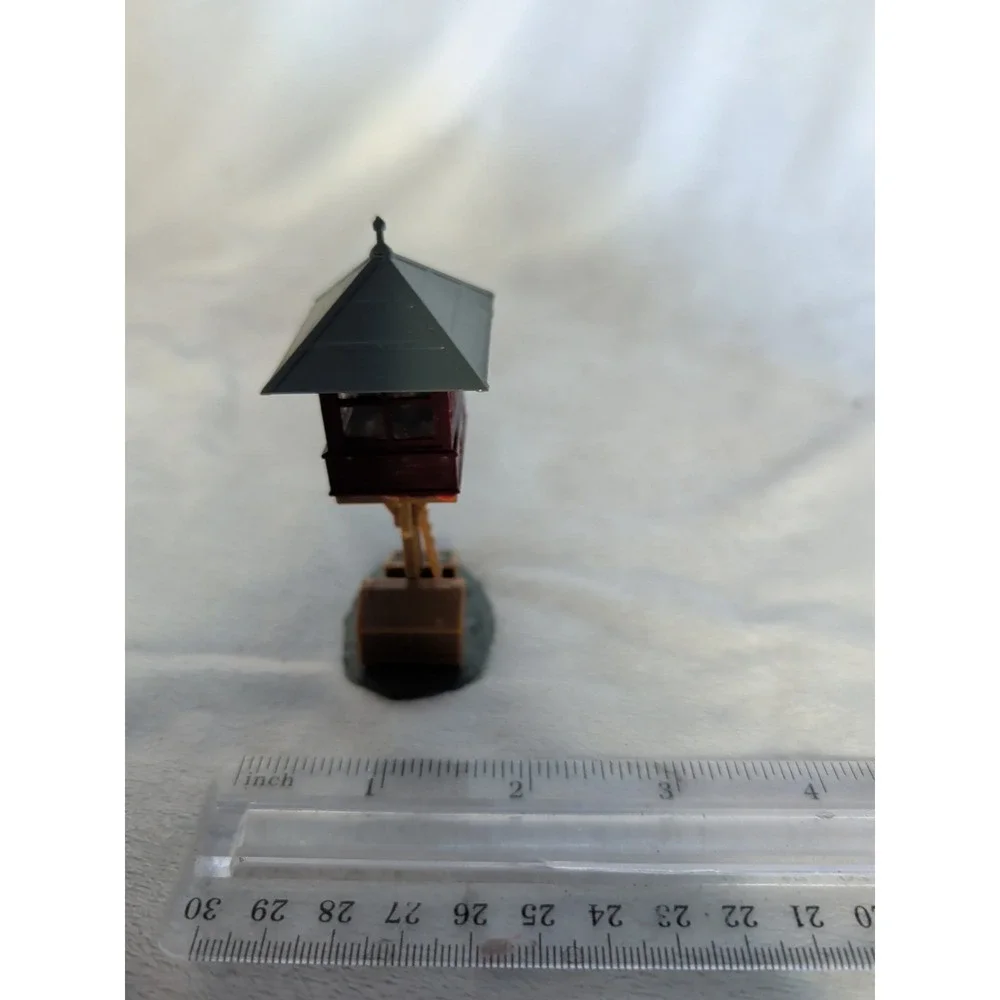 Vintage Built HO 1/87 Scale Trackside  Tower  Building For Train Layout